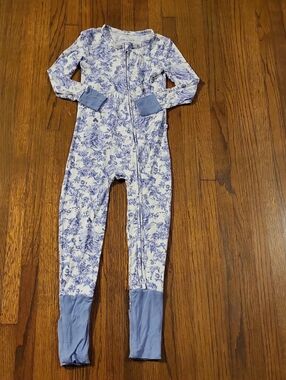 Posh Peanut White and Blue Floral Zip Footie Pajamas